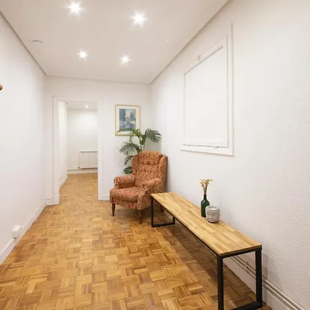 Espacioso, Moderno Y A Pie De Playa Zurriola Appartement Saint-Sébastien