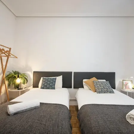 Espacioso, Moderno Y A Pie De Playa Zurriola