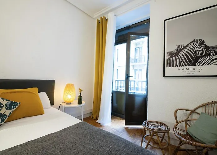 Espacioso, Moderno Y A Pie De Playa Zurriola サン・セバスティアン